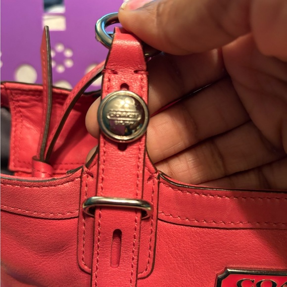 Coach Medium Leather Shoulder Bag. Pink/bright coral - Picture 5 of 16